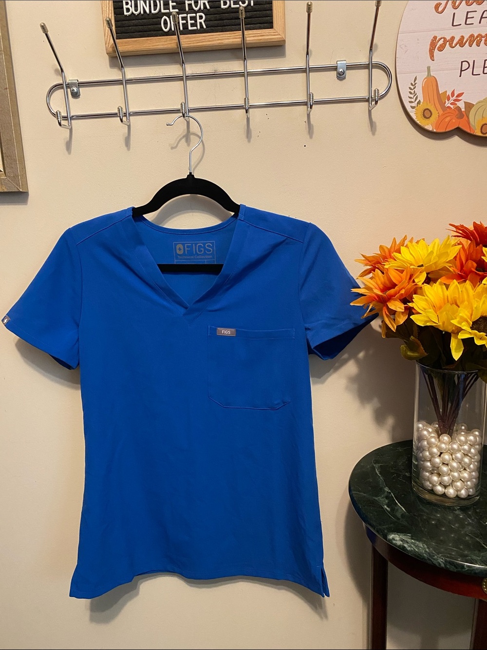 Figs Technical Collection Royal Blue V-Neck Short Sleeve Scrub Top Sz XXS